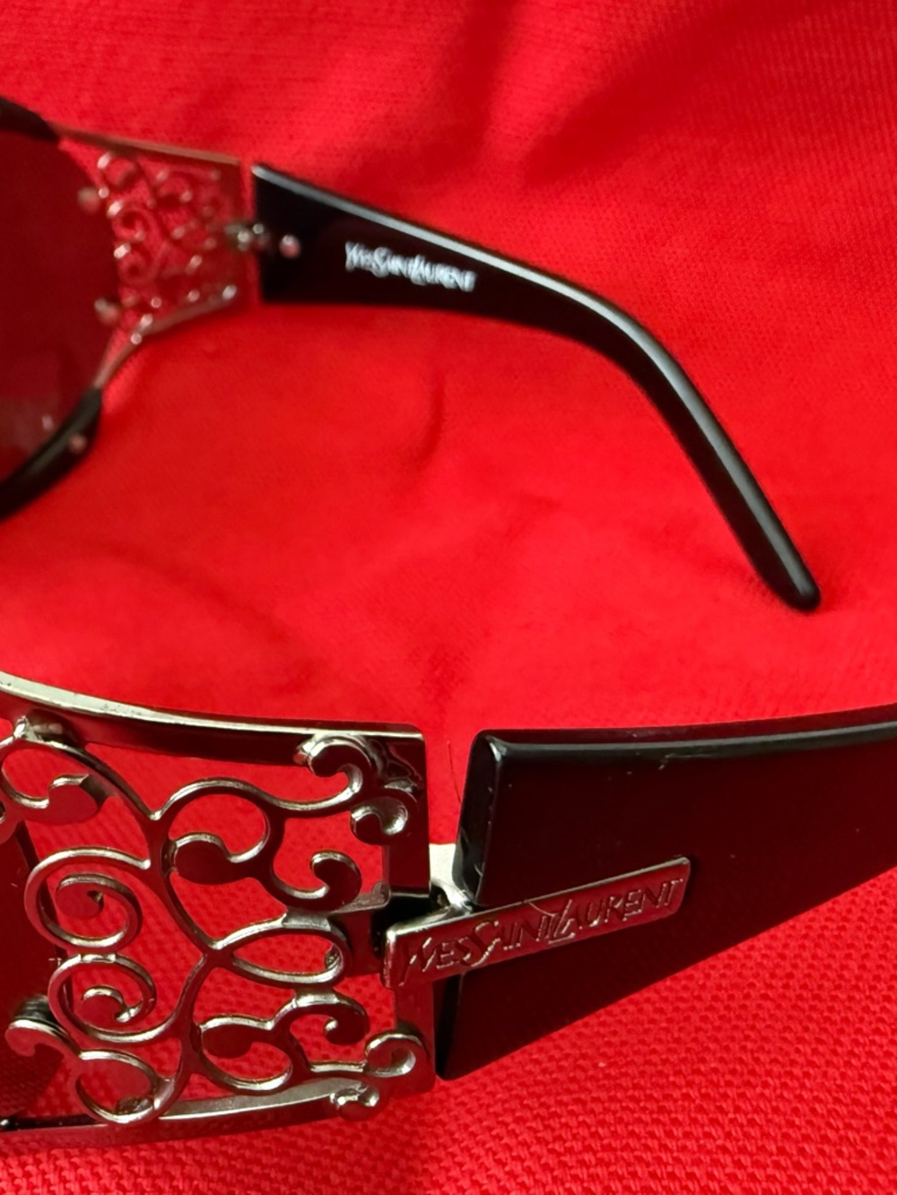 YSL Vintage Women’s Black Oversized Sunglasses - Picture 3 of 10